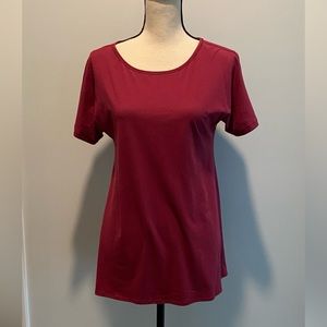 Sherpa Adventure Gear Split Back Tee Shirt Womens size Small Tunic UPF 40